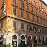 Dina Hotel