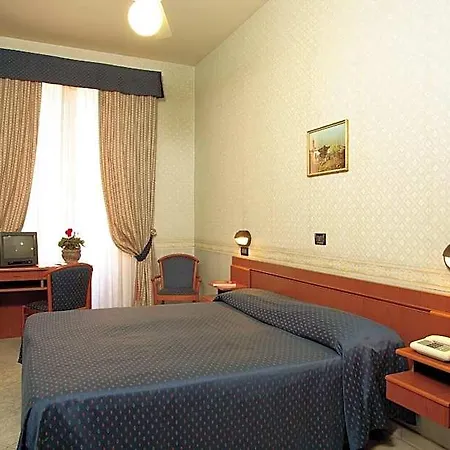 Dina 3*