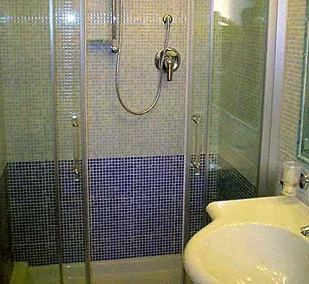 Dina Hotel