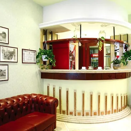 Hotel Dina Řím