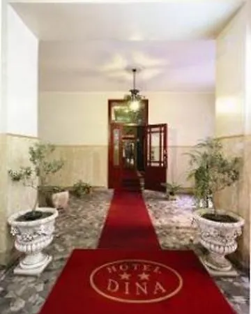 Dina Rome
