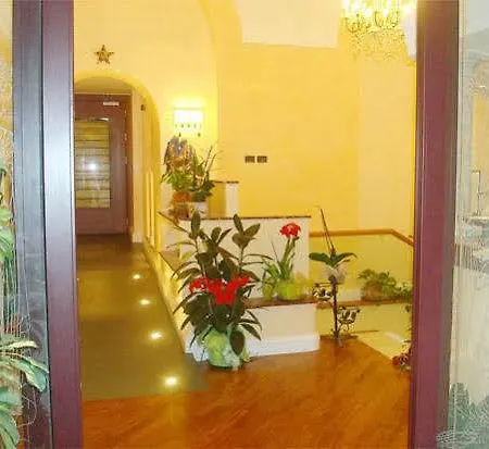 Dina 3* Rome
